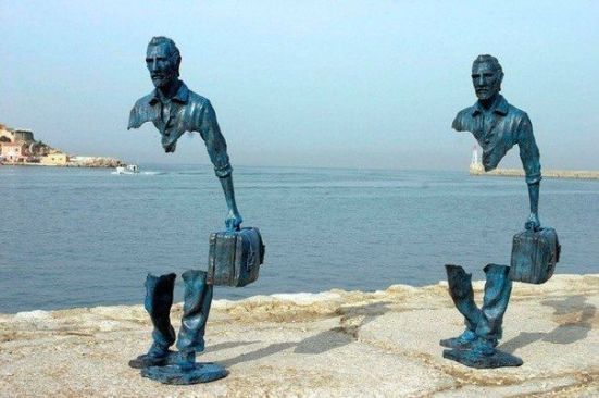 bruno-catalano_voyageurs