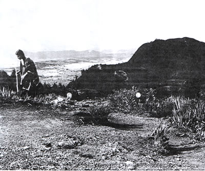 Cecilia Vicuña_Chibcha Trail_Bogotá 1981